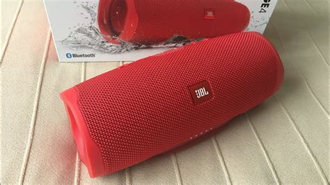 Выбор колонки JBL: основные критерии для рассмотрения