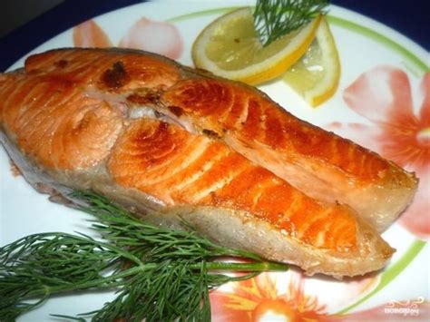 Как сохранить свежесть и вкус красной рыбы без запаха в холодильнике?
