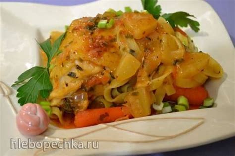 Курица с пастой аля китайская с деликатесным соусом