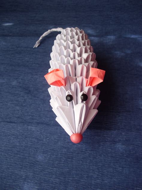 Материалы и инструменты для творчества в технике оригами