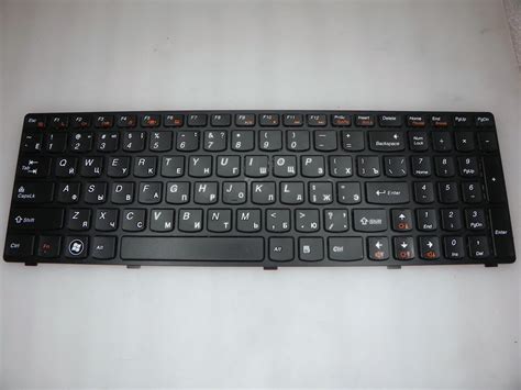 Описание особенностей клавиатуры на модели Lenovo B590