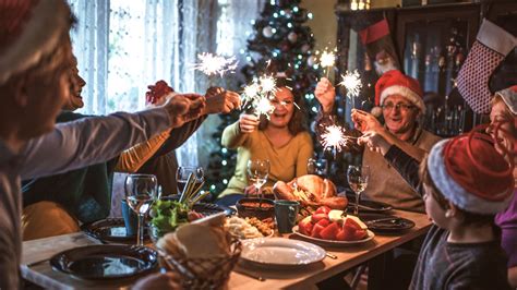 Особенности и ограничения празднования новогоднего сезона