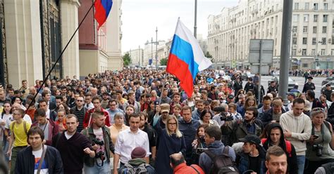 Протесты и оппозиция против переформатирования церкви