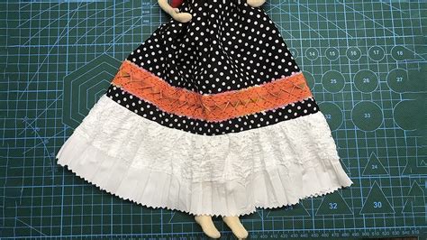 Сшивание и декорирование туфелек: изысканный образ для ног куклы